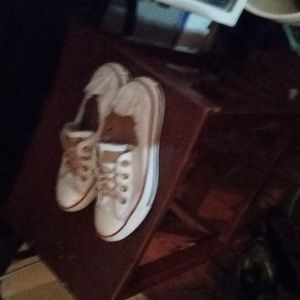 Women's converse sneakers